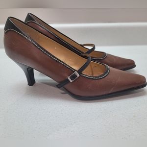 Rockport brown heels